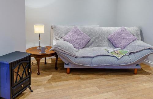 Neath House | The Cottage-Uk32854