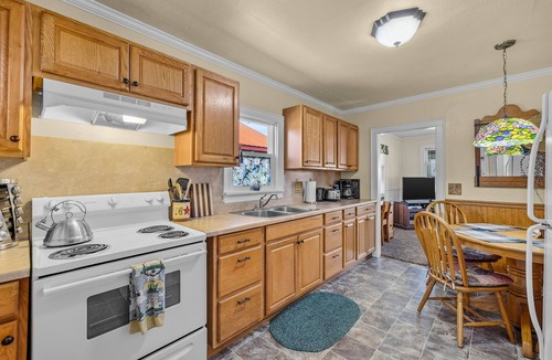 John Day Cottage | The Cottage