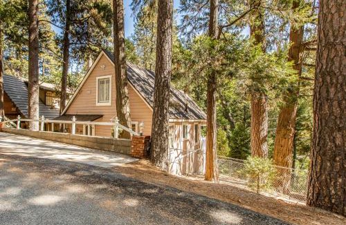 Lake Arrowhead House | The Cottage