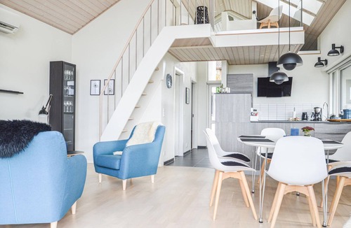 Hjarbæk House | The cottage was completed in 2015. The architect has created a wonderful house for the guests.