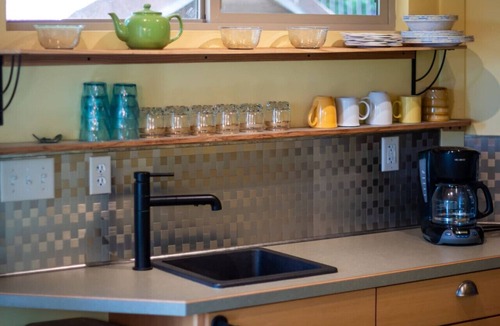 Alvadore RV Rental | The Cottages Over Yonder