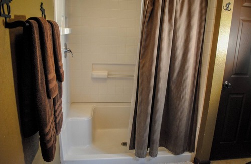 Palisades Bed & Breakfast | The Cottonwood Cabin at Starlight Canyon Bed & Breakfast