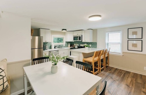 Mount Gretna Cottage | The Country Cottage