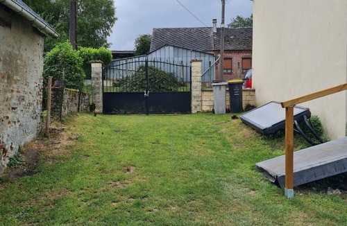 Saint-Gobert Apartment | The country studio