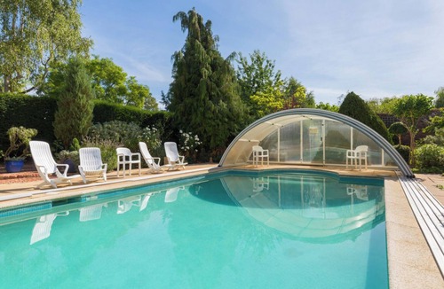 Kemerton Cottage | The Courtyard Cottage