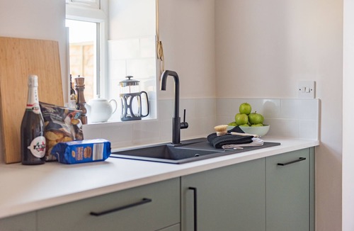 Folkestone Apartment | The Courtyard, Folkestone