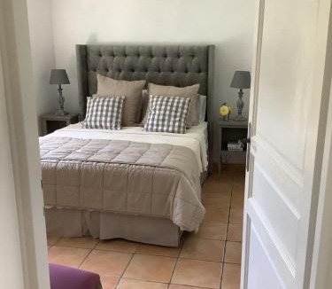 Castres House | The Courtyard