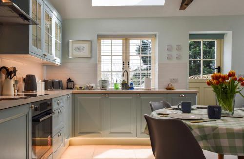 Helmdon House | The Courtyard