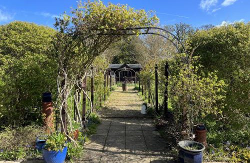 Dullingham Bed & Breakfast | The Courtyard