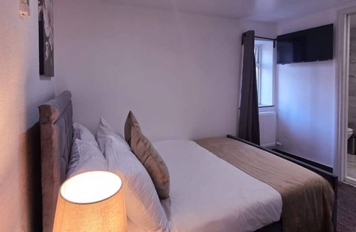 Stotfold Bed & Breakfast | The Courtyard Lodge 11 Rooms