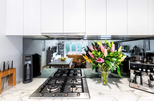 Richmond House | The Courtyard Social