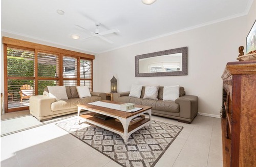 Sunshine Beach Apartment | The Courtyards on Hill St