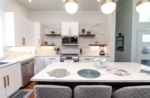 Clifton Cottage | The Cove at Whitney Unit A: Luxury Lakefront Retreat with Semi-Private Cove and Fire Pit