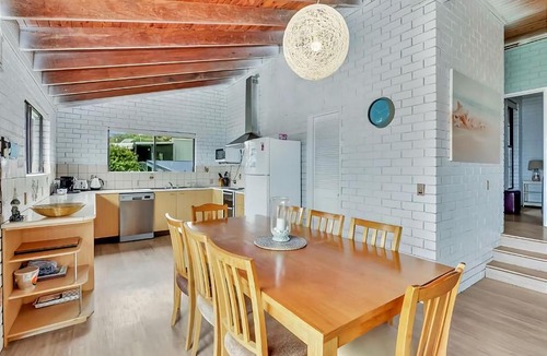 Scotts Head House | The Cove