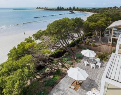 Port Fairy House | The Cove Beach Front Luxury House