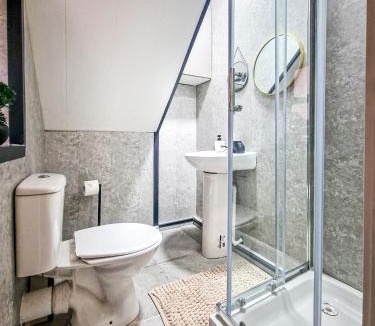 Tipton Apartment | The Cove Dudley