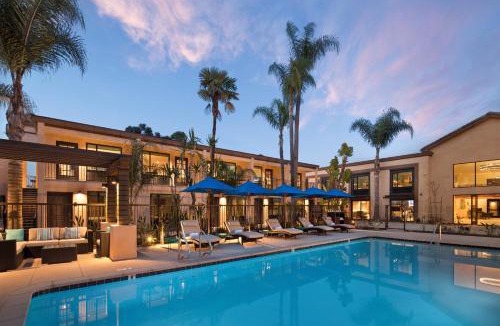 Harbor Hotel | The Cove Hotel