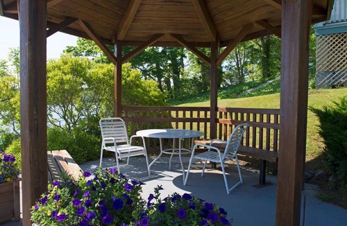 Orleans Hotel | The Cove Motel