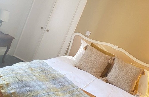 Falkland Hotel | The Covenanter Hotel