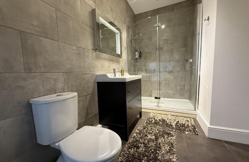 Glastonbury House | The Covenstead