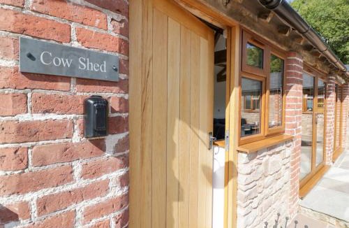 Bringsty House | The Cow Shed