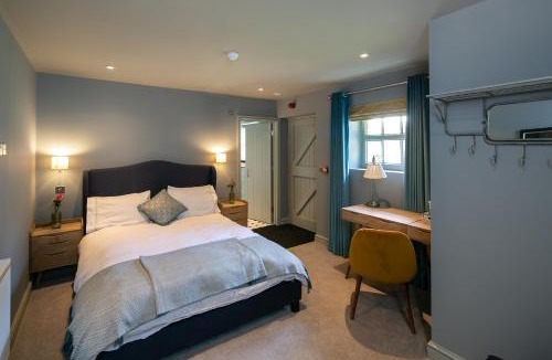 Balcombe Bed & Breakfast | The Cowdray Arms