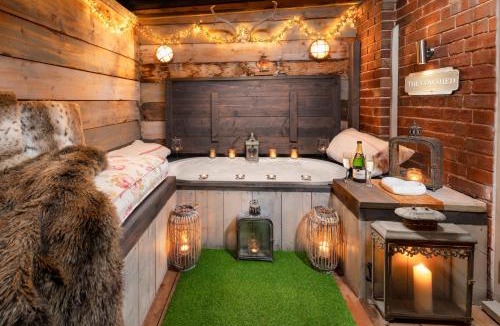 Nantwich House | The Cowshed