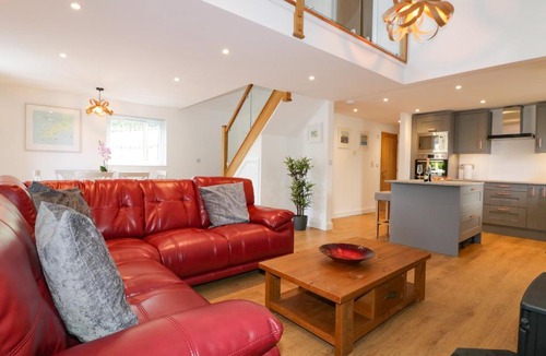 Newquay House | The Cowshed