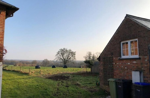 Woodfalls Apartment | The Cowshed