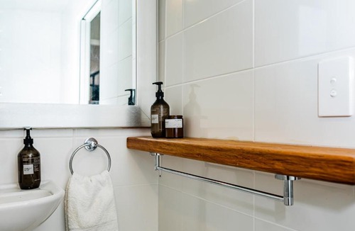 Waikino House | The Cowshed