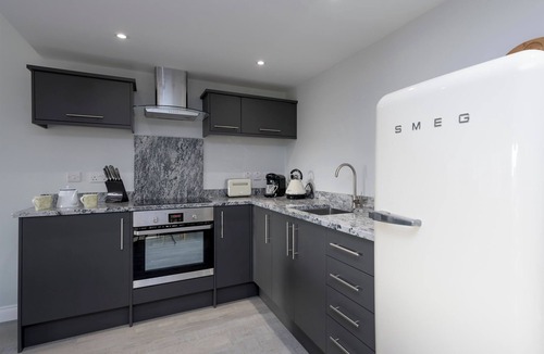 Halesworth Cottage | The Cowshed - UK10354