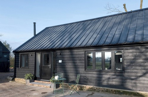 Halesworth Cottage | The Cowshed - UK10354
