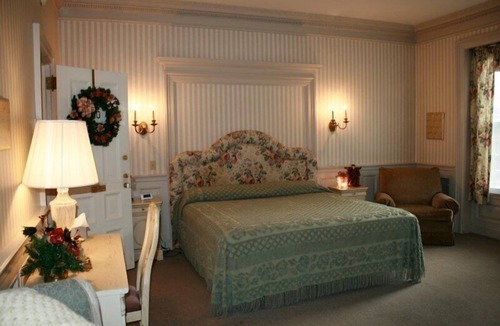 St. Marys Bed & Breakfast | The Cozy Afghan Bed & Breakfast