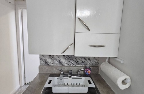 Communaute-Urbaine-de-l'Outaouais Apartment | The Cozy Bachelor Gatineau/Ottawa