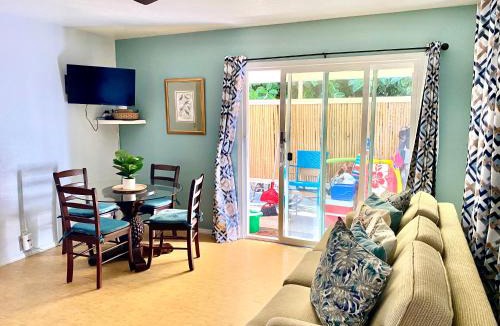 Kahaluu Bay Apartment | The cozy big studio -30 days