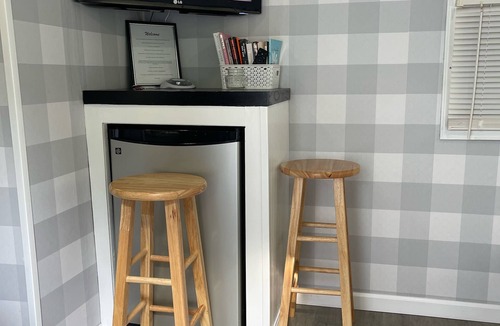 West Babylon House | The Cozy Camper