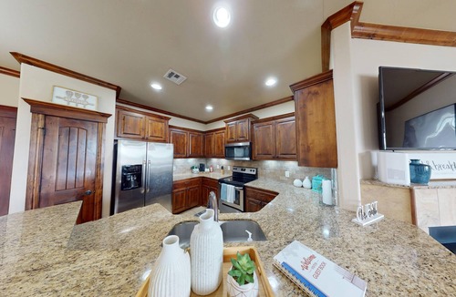 Woodward House | The Cozy Casa : Comfort Awaits!