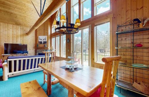Redmond Ski Chalet | The Cozy Chalet