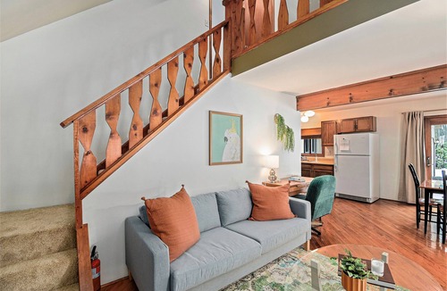 Higgins Lake Ski Chalet | The Cozy Chalet