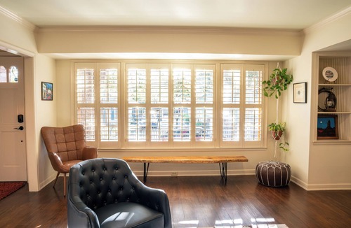 Heritage House | The Cozy Corner, Historic 1929 4-bedroom house in charming San Marcos. Book now