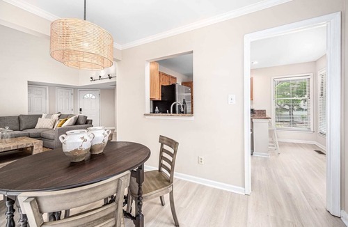 Chapel Hill Cottage | The Cozy Cottage - 10 Min From UNC