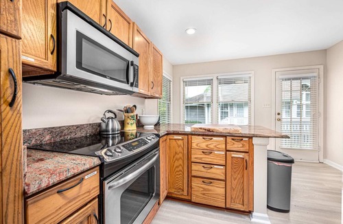 Chapel Hill Cottage | The Cozy Cottage - 10 Min From UNC
