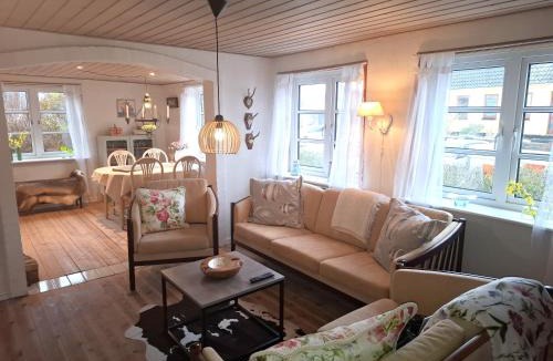 Hirtshals House | The Cozy Cottage