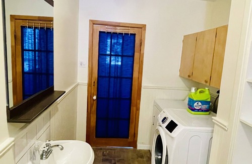 L'Anse-Saint-Jean Apartment | The cozy fjord view spot for families