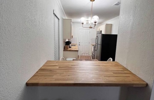 Abilene House | The Cozy Getaway Near Zoo/Expo