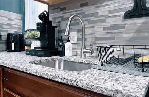 West Philadelphia Apartment | The Cozy Getaway Suite