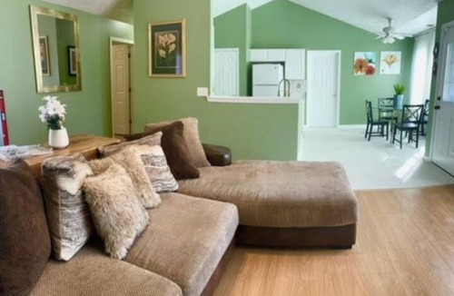 McDonough House | The Cozy Haven