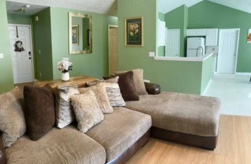 McDonough House | The Cozy Haven
