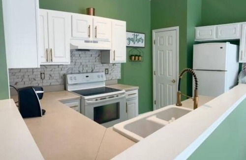 McDonough House | The Cozy Haven