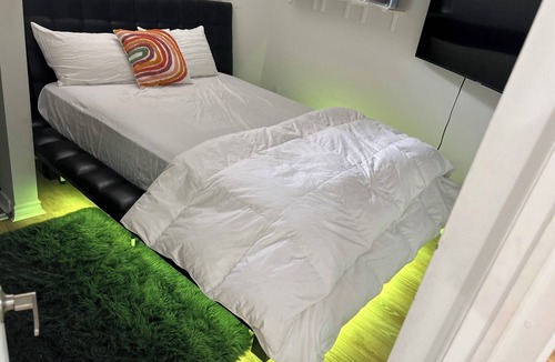 Barrie Apartment | the cozy nap